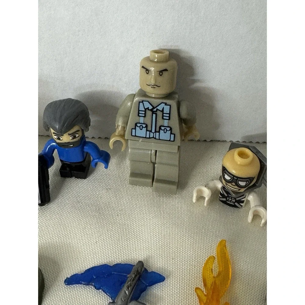 LEGO & Mega Construx Minifigure Lot with Accessories Weapons Extras